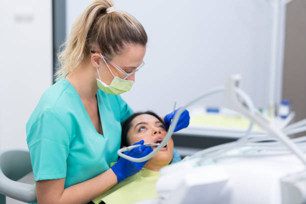 Best Emergency Dentist for Knocked-Out Tooth in Farmington, MO
